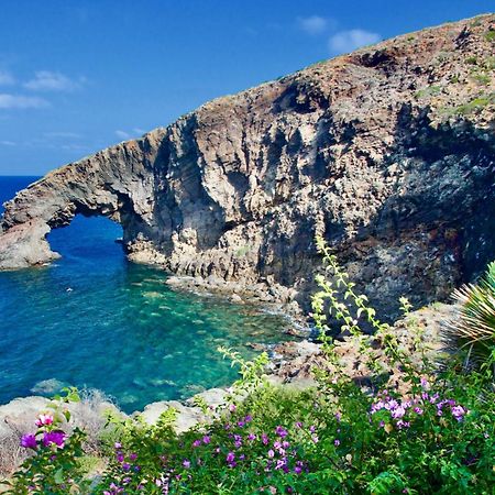 Le Case Di Ciccio - Casa Girasole Pantelleria Buitenkant foto