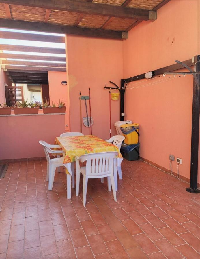 Le Case Di Ciccio - Casa Girasole Appartement Pantelleria Buitenkant foto